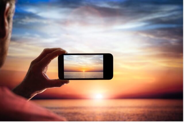 Trends and Phones for Mobile Photography in 2024