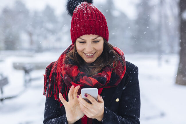 How to Keep Your Phone Safe During Winter